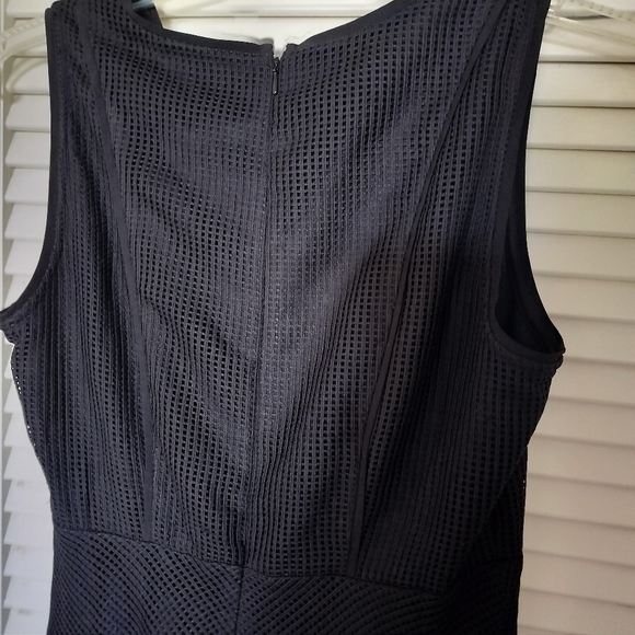 DKNY Women's Black Sleeveless Dress Black Lining Mesh Overlay Zip Back Size 8 - Picture 7 of 16